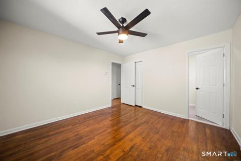 25 Greenview Drive Waterbury CT 06708