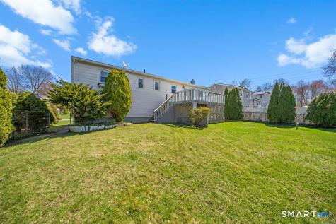 25 Greenview Drive Waterbury CT 06708