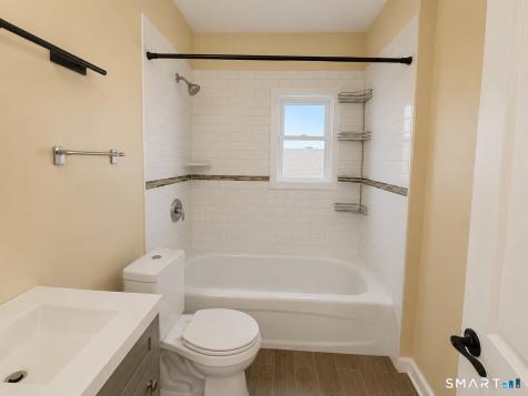 614 Bishop Avenue Bridgeport CT 06610