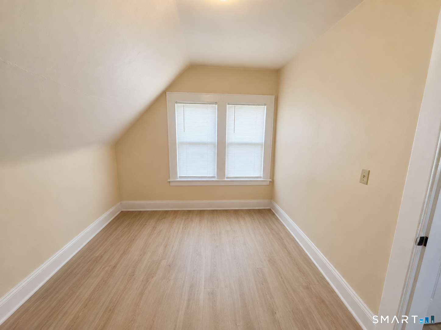 614 Bishop Avenue Bridgeport CT 06610
