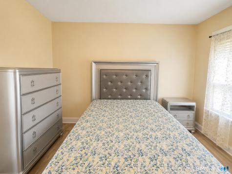 614 Bishop Avenue Bridgeport CT 06610