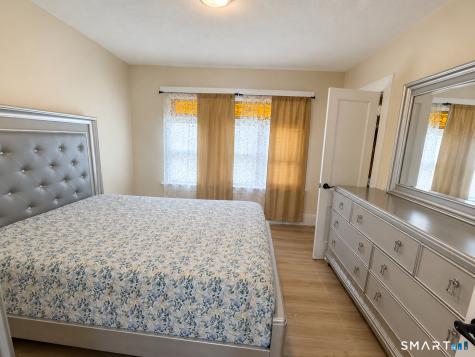 614 Bishop Avenue Bridgeport CT 06610