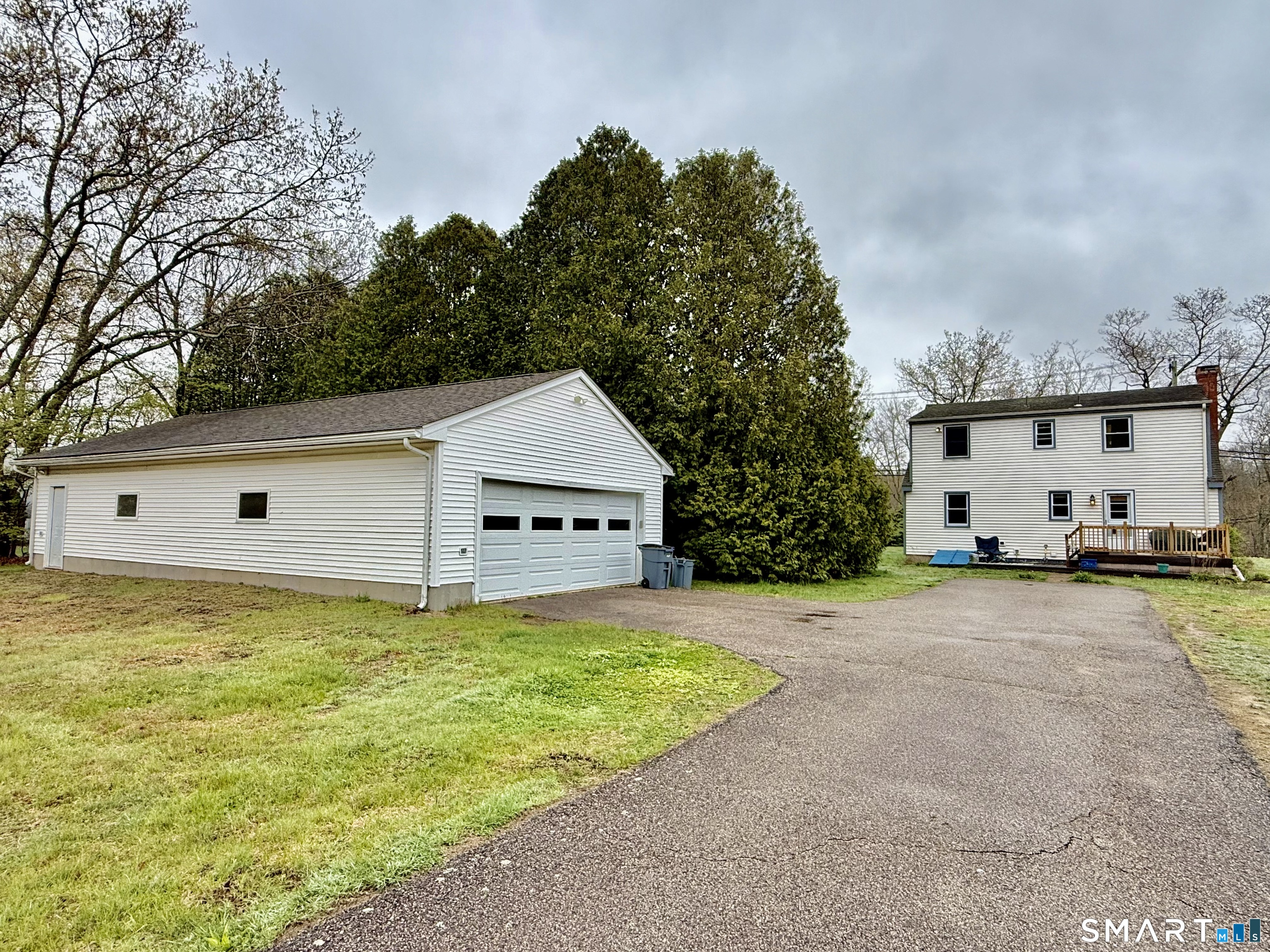 333 Lake Shore Drive East Haddam CT 06415