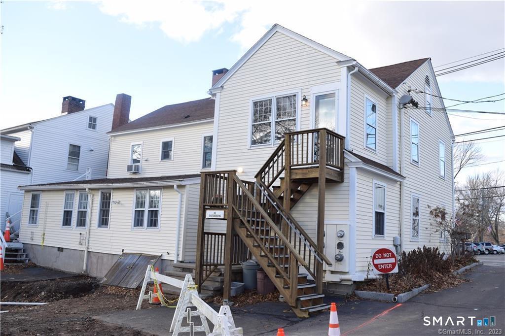 27 Boston Street Guilford CT 06437