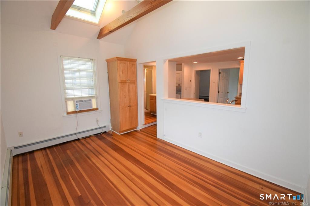 27 Boston Street Guilford CT 06437