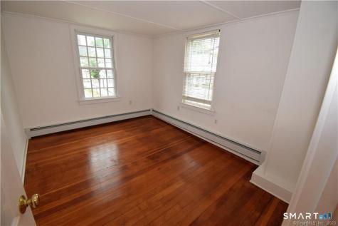 27 Boston Street Guilford CT 06437