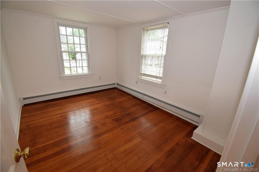 27 Boston Street Guilford CT 06437
