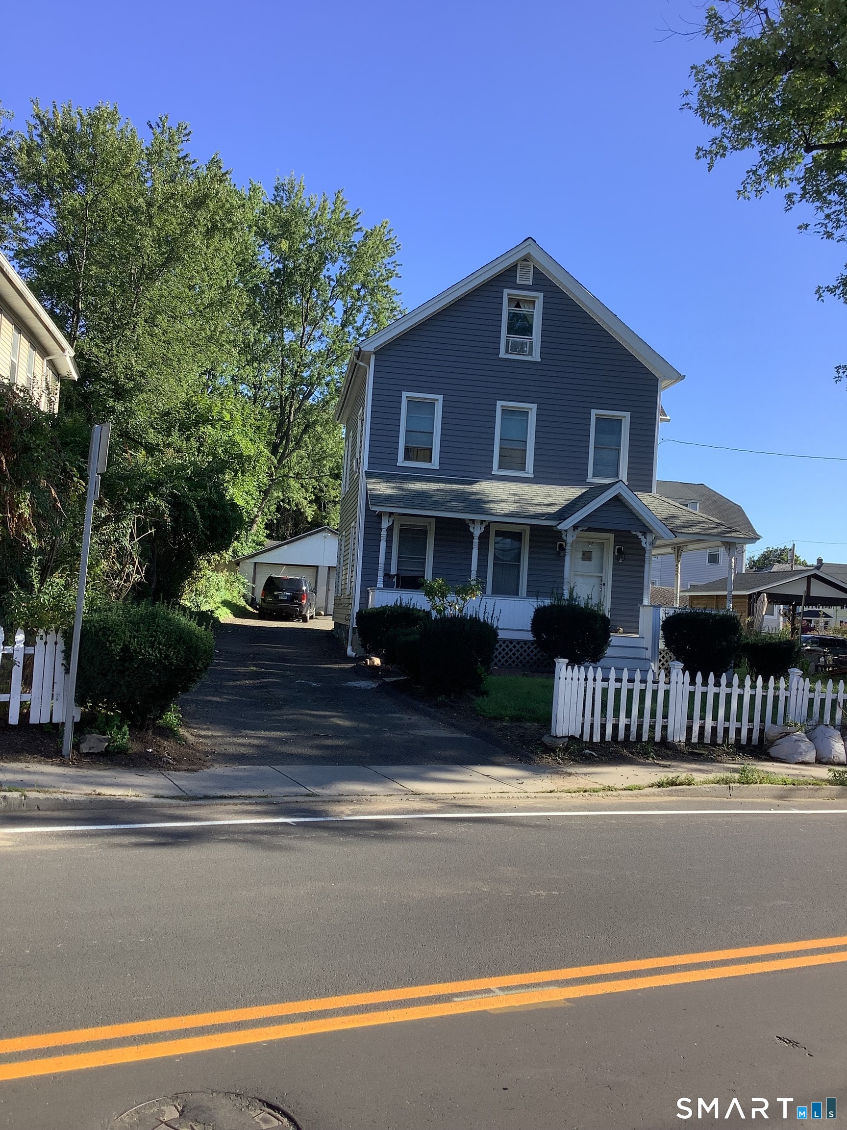 10 Burritt Avenue Norwalk CT 06854