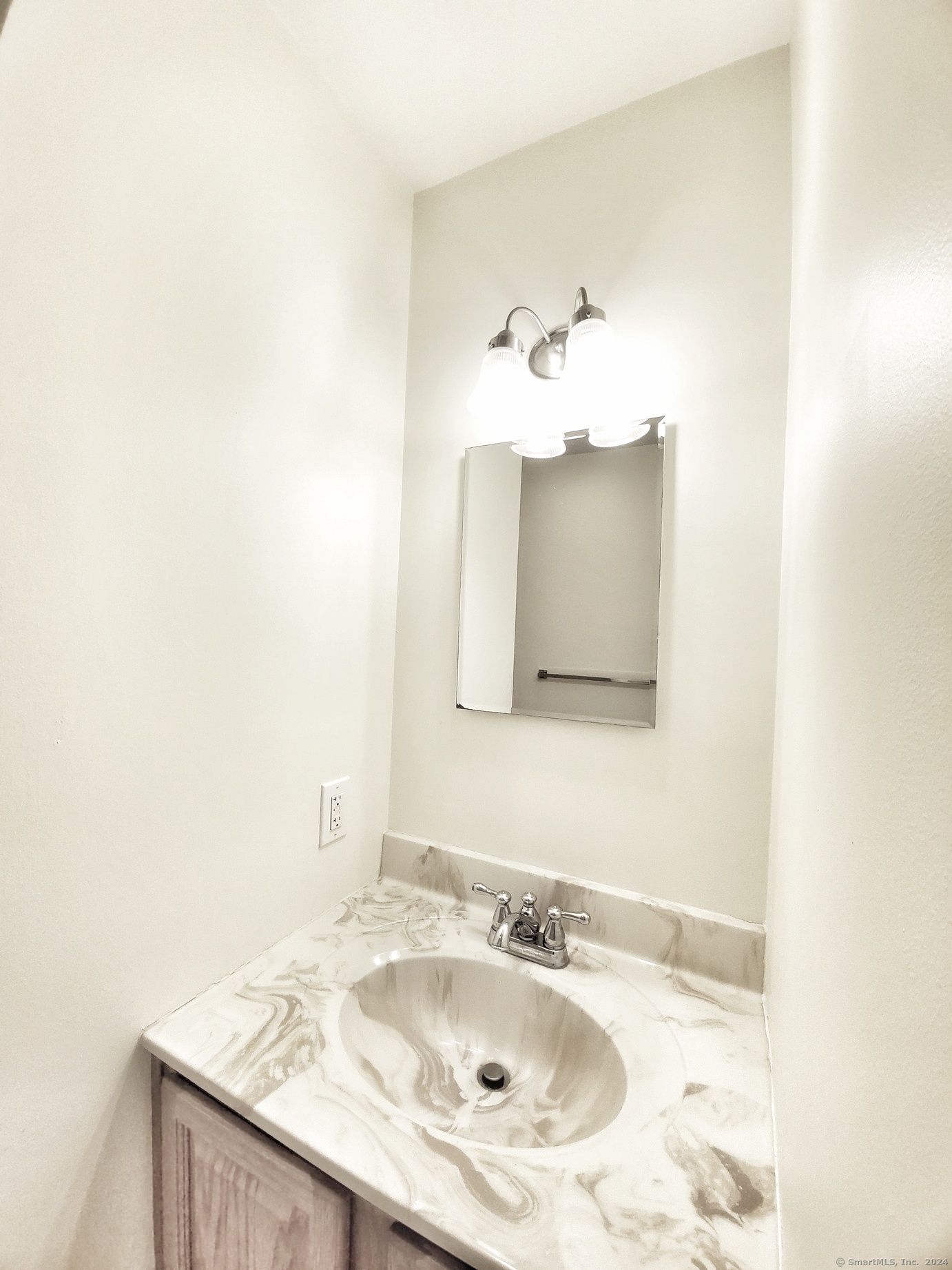 25 Lindenwoods Road Norwalk CT 06851