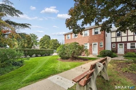 1 East Gate Lane Hamden CT 06514