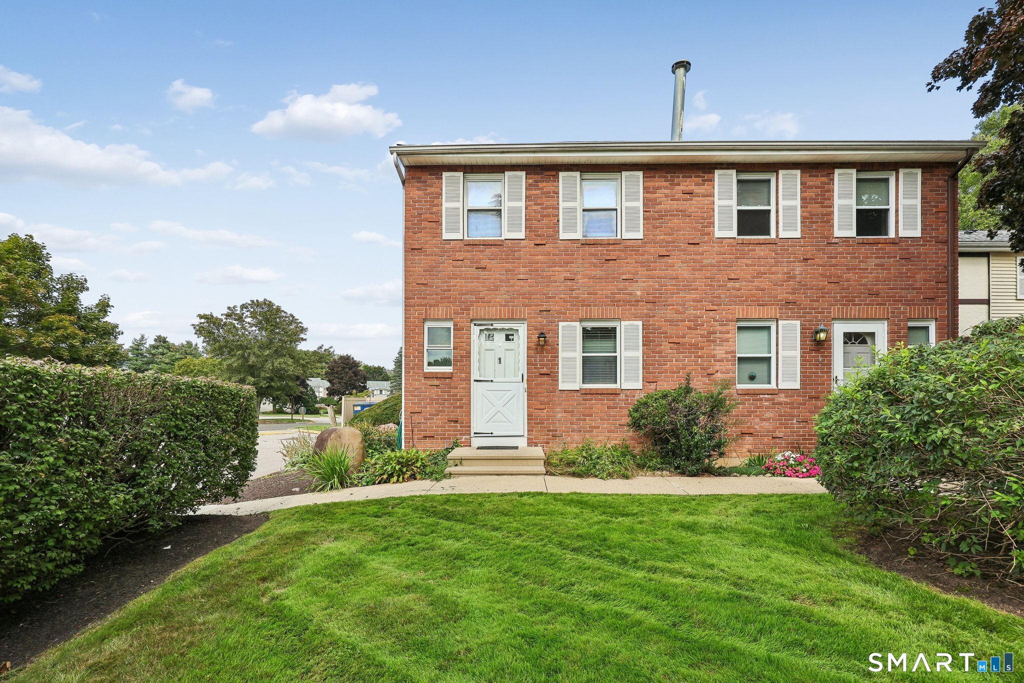 1 East Gate Lane Hamden CT 06514