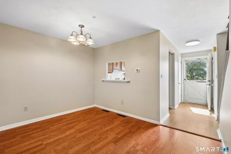 1 East Gate Lane Hamden CT 06514
