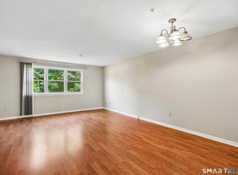1 East Gate Lane Hamden CT 06514