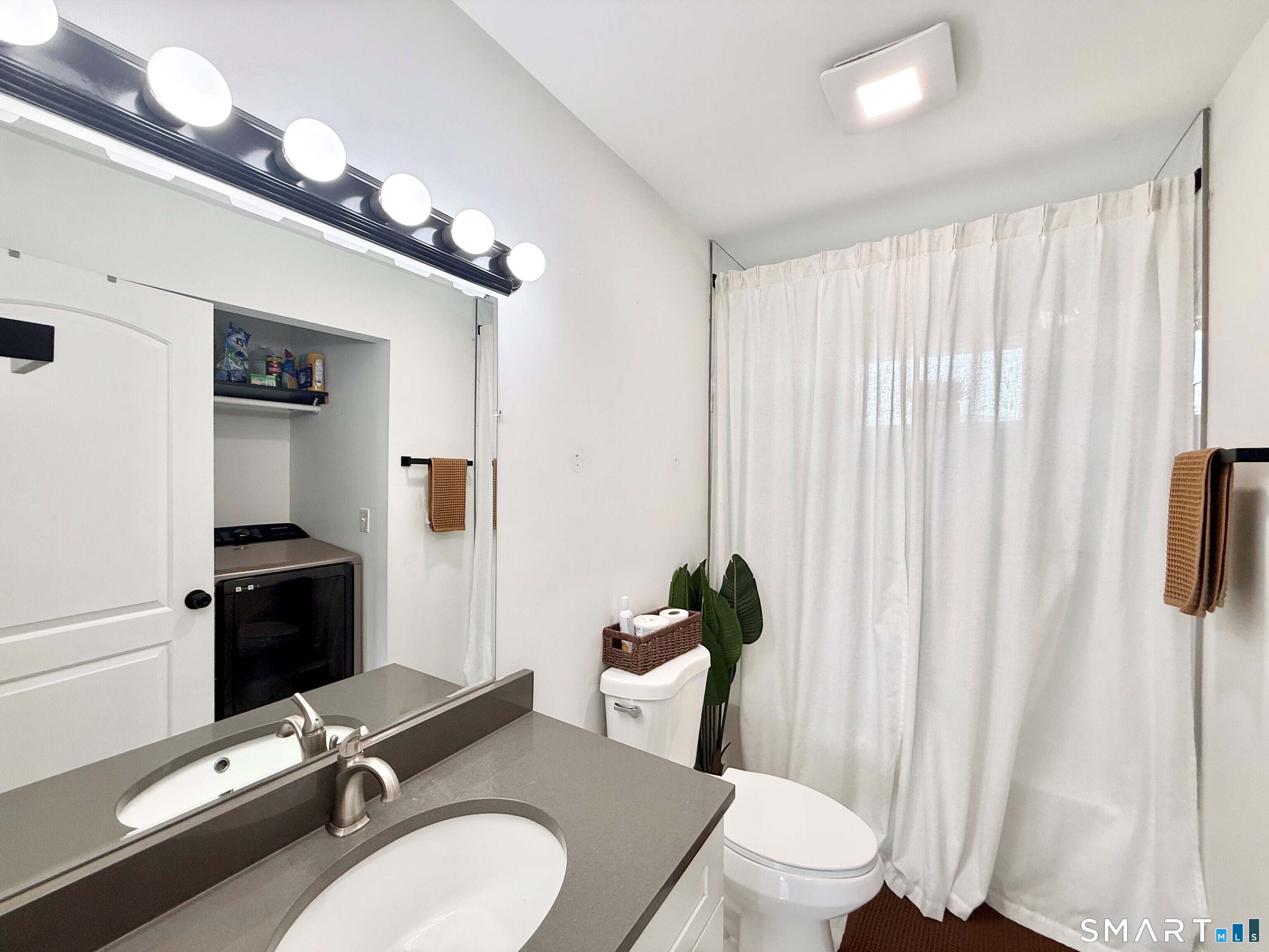 69 Platt Place Bridgeport CT 06606