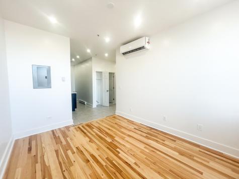 207 Bank Street New London CT 06320