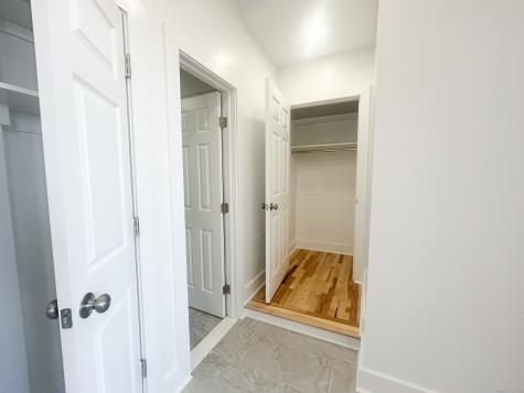 207 Bank Street New London CT 06320