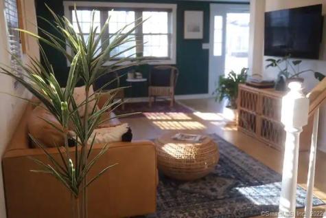 8 Clinton Avenue Old Saybrook CT 06475