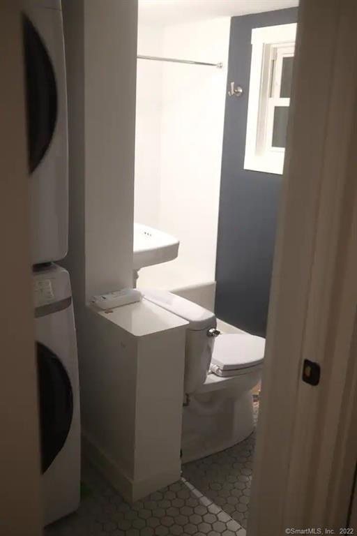 8 Clinton Avenue Old Saybrook CT 06475