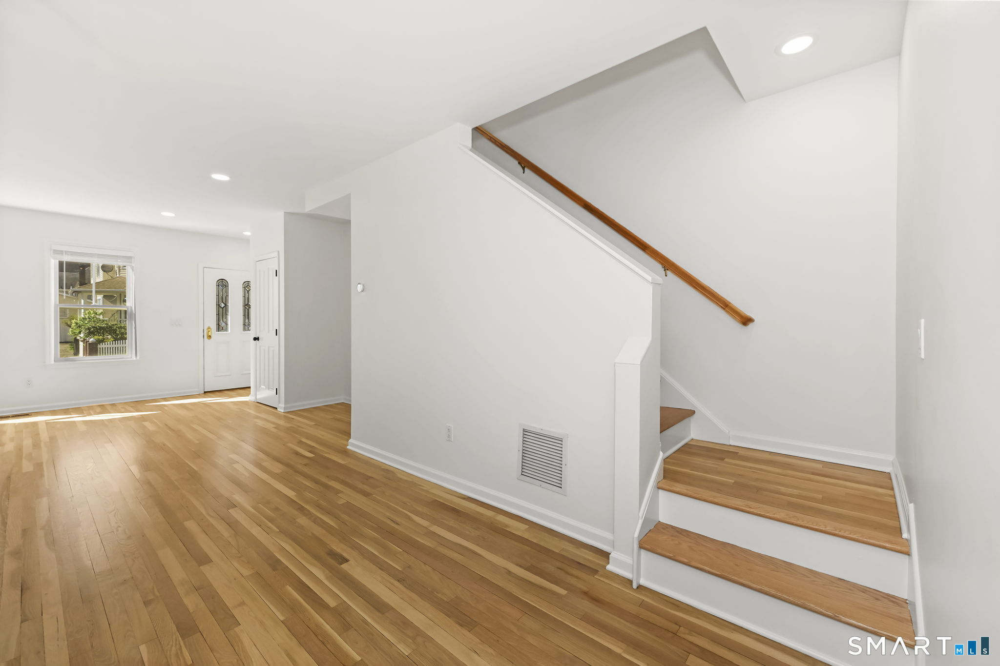 23 Dolsen Place Stamford CT 06901