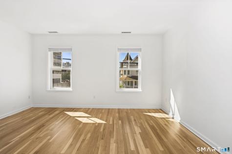 23 Dolsen Place Stamford CT 06901