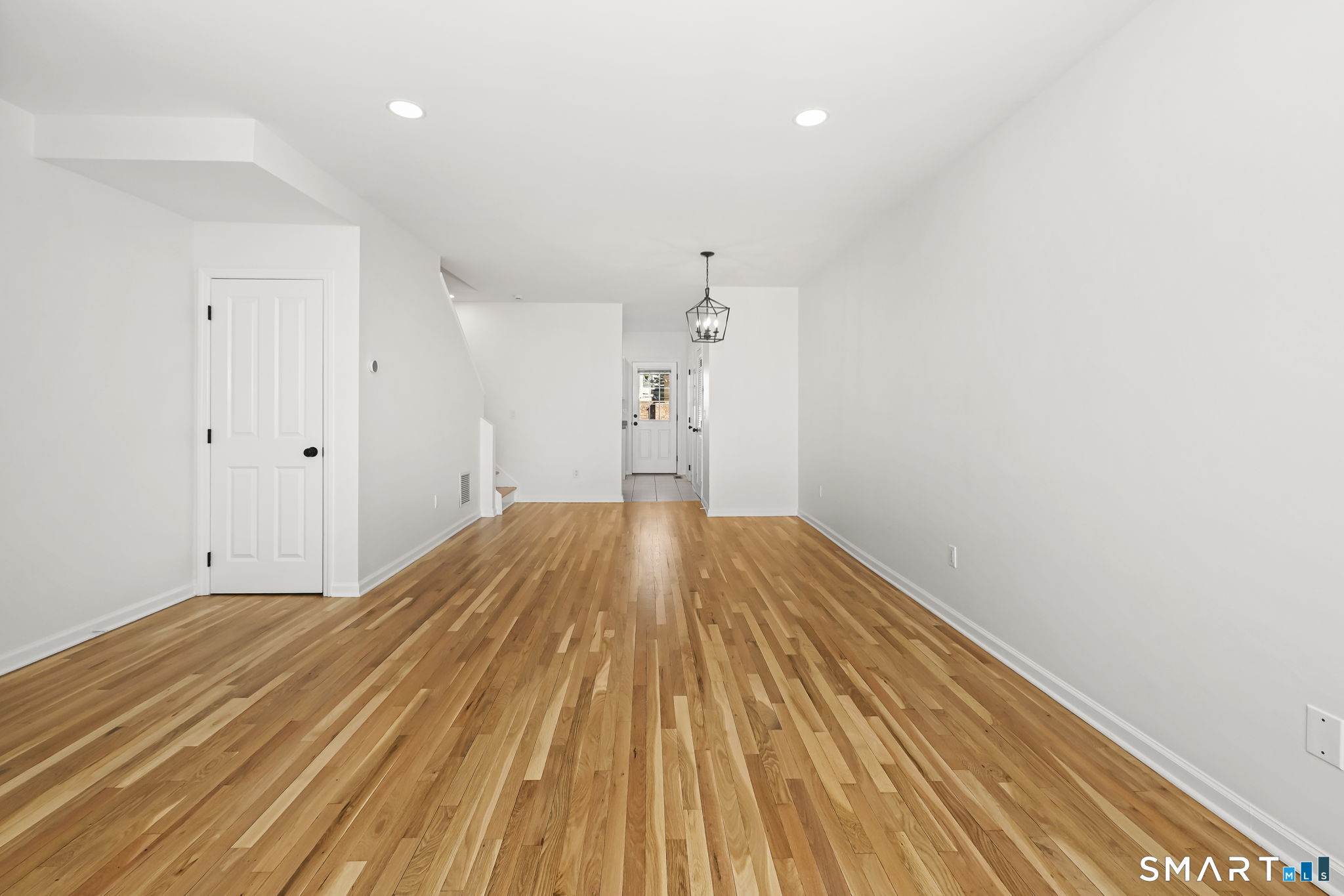 23 Dolsen Place Stamford CT 06901