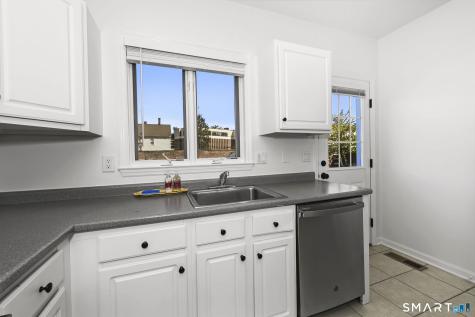 23 Dolsen Place Stamford CT 06901