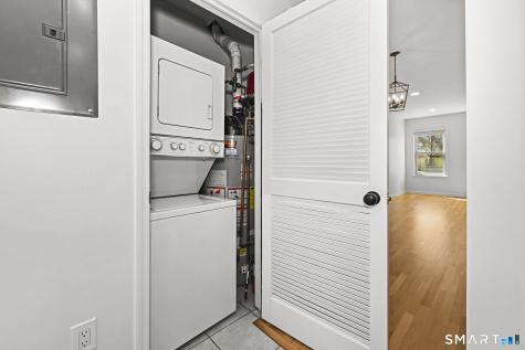 23 Dolsen Place Stamford CT 06901