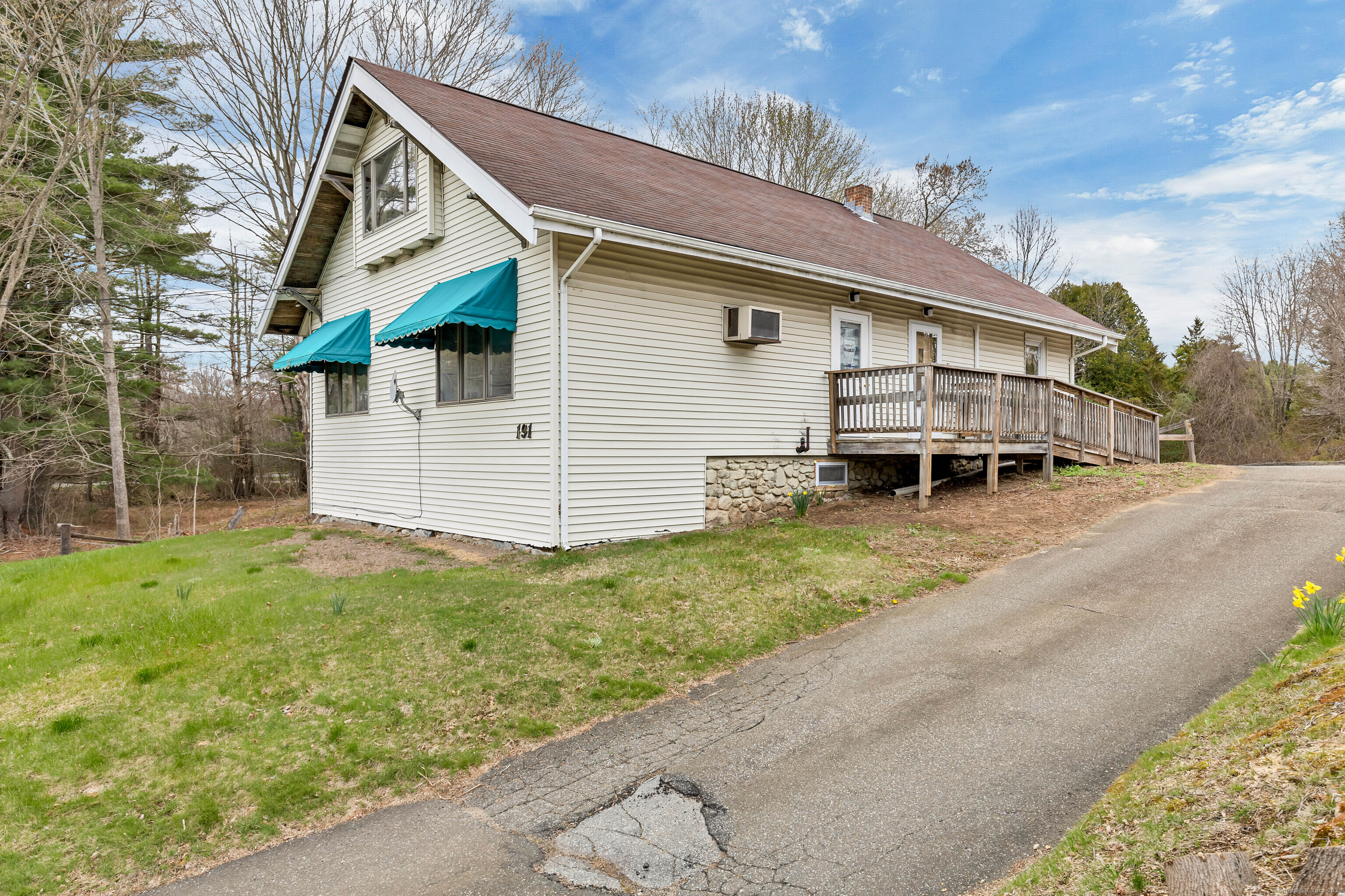 191B Boston Post Road East Lyme CT 06333