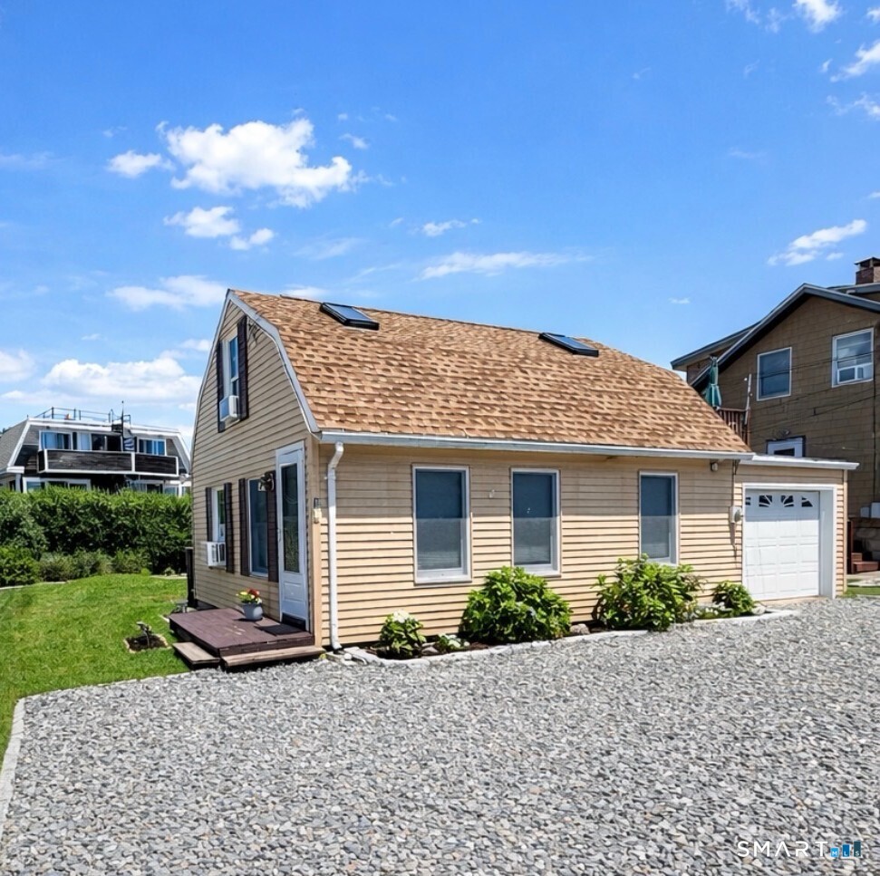 42 Noble Avenue Groton CT 06340