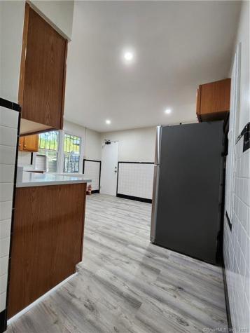 126 Goddard Avenue Bridgeport CT 06610