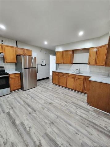 126 Goddard Avenue Bridgeport CT 06610