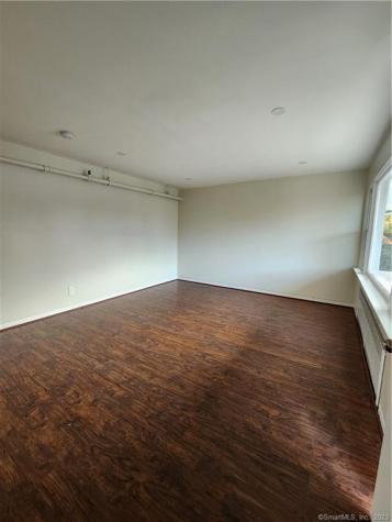 126 Goddard Avenue Bridgeport CT 06610