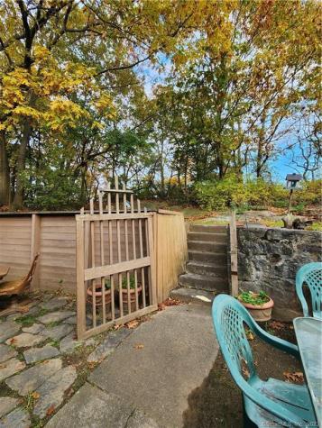 126 Goddard Avenue Bridgeport CT 06610