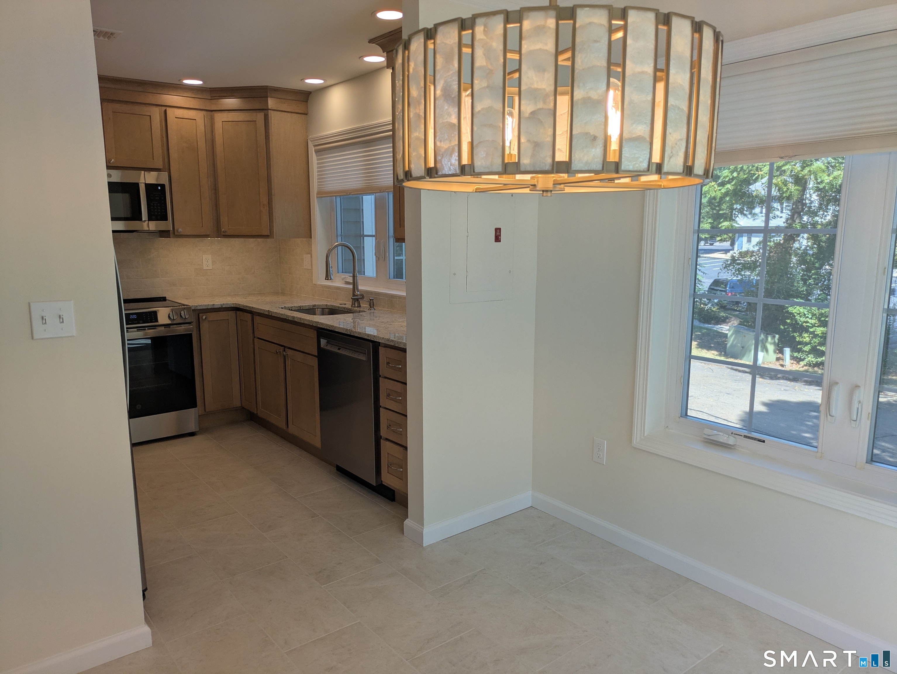 23 Woodland Road Madison CT 06443