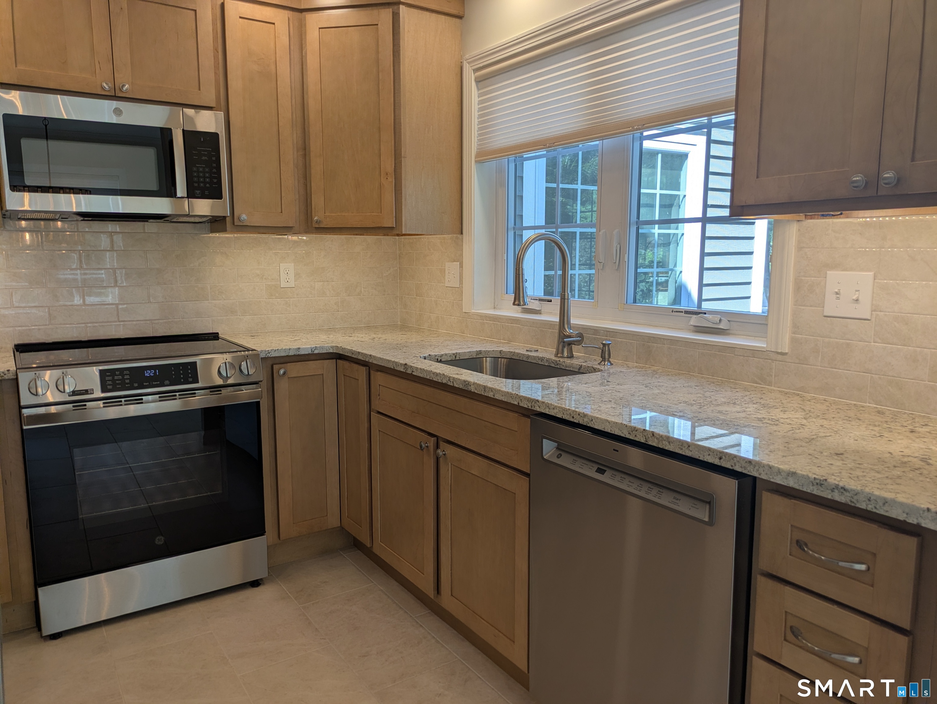 23 Woodland Road Madison CT 06443