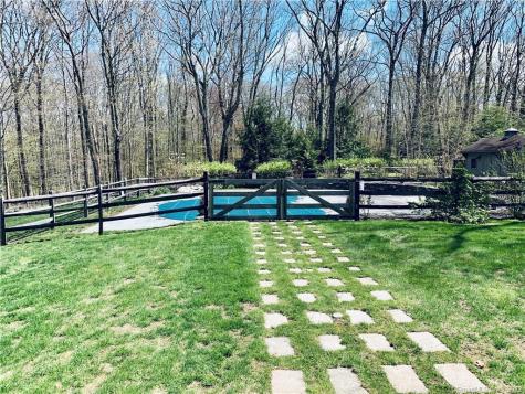 84 Carmel Hill Road Washington CT 06793