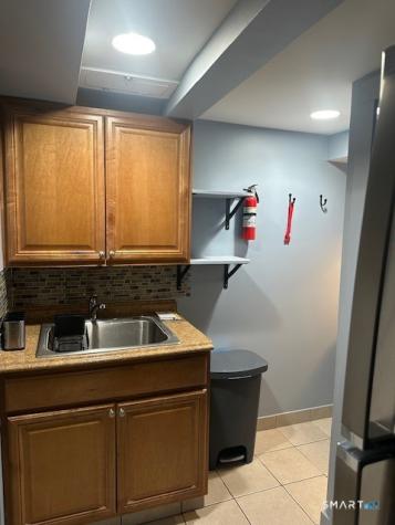 2136 Barnum Avenue Stratford CT 06615