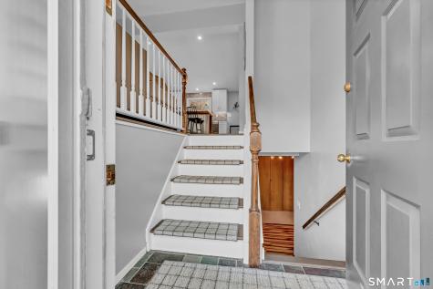 10 Grove Place Bethel CT 06801