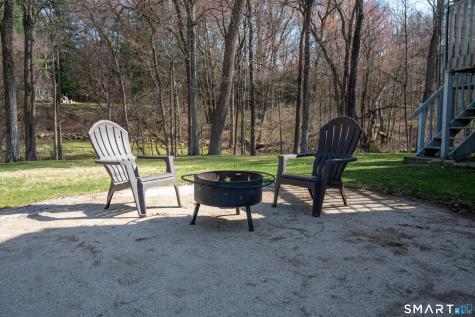 10 Grove Place Bethel CT 06801