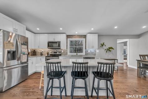 10 Grove Place Bethel CT 06801
