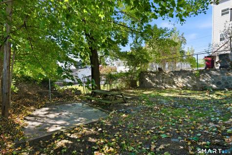 23 Dunn Avenue Naugatuck CT 06770