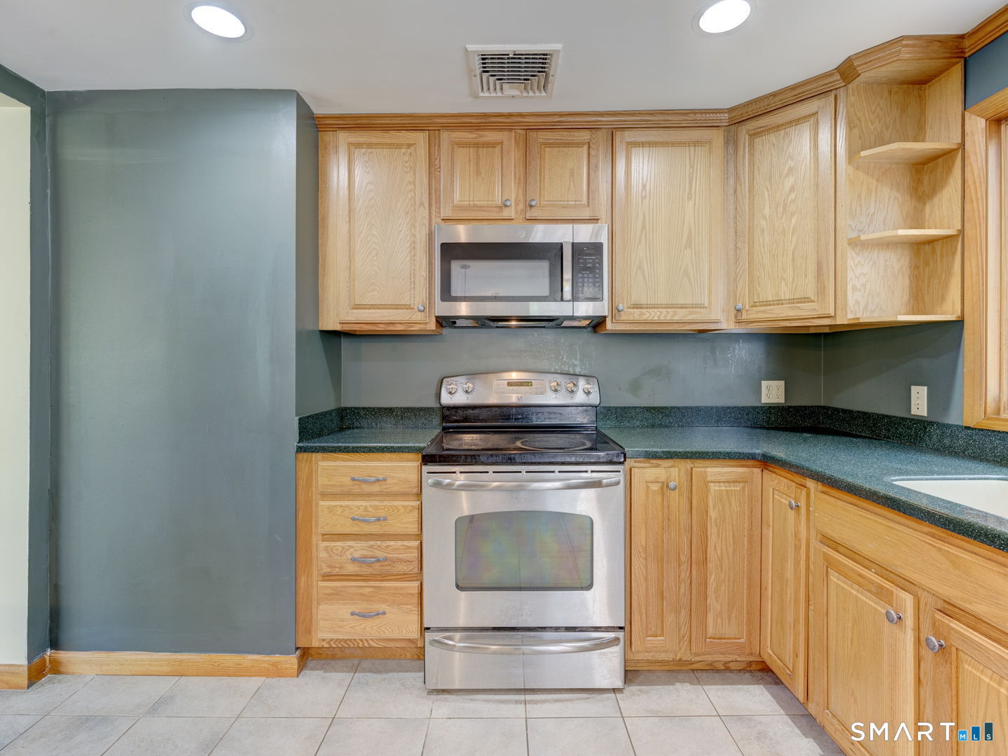 3 Russell Drive Tolland CT 06084