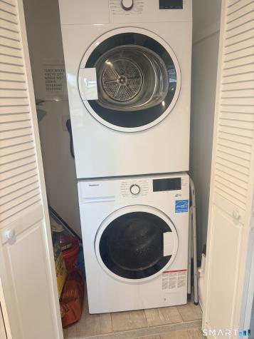 2 Oak Street Westport CT 06880