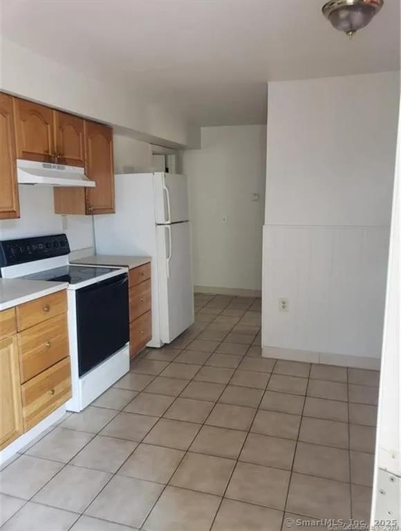 1469 Thomaston Avenue Waterbury CT 06704