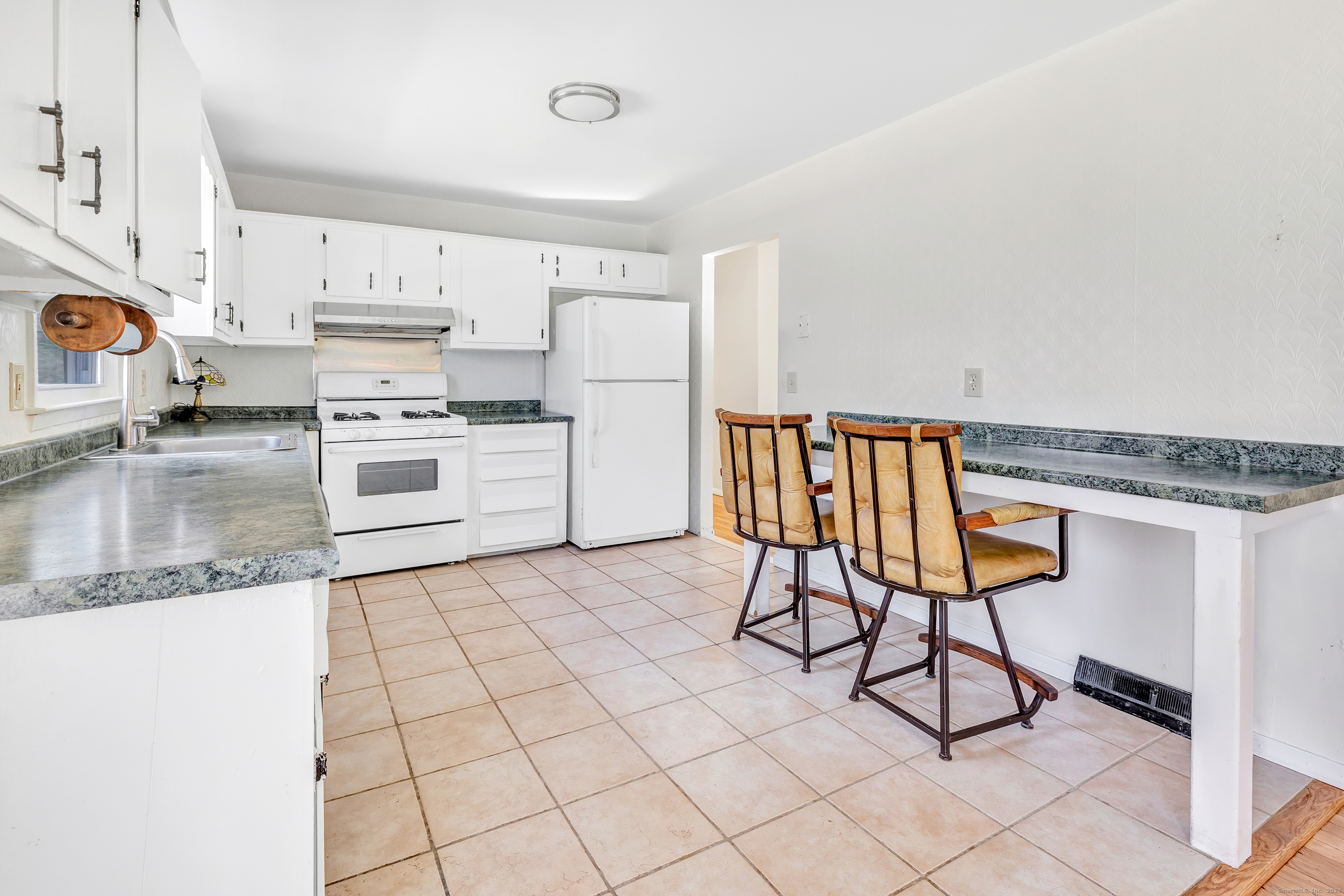 12 Blue Spruce Drive Newtown CT 06470
