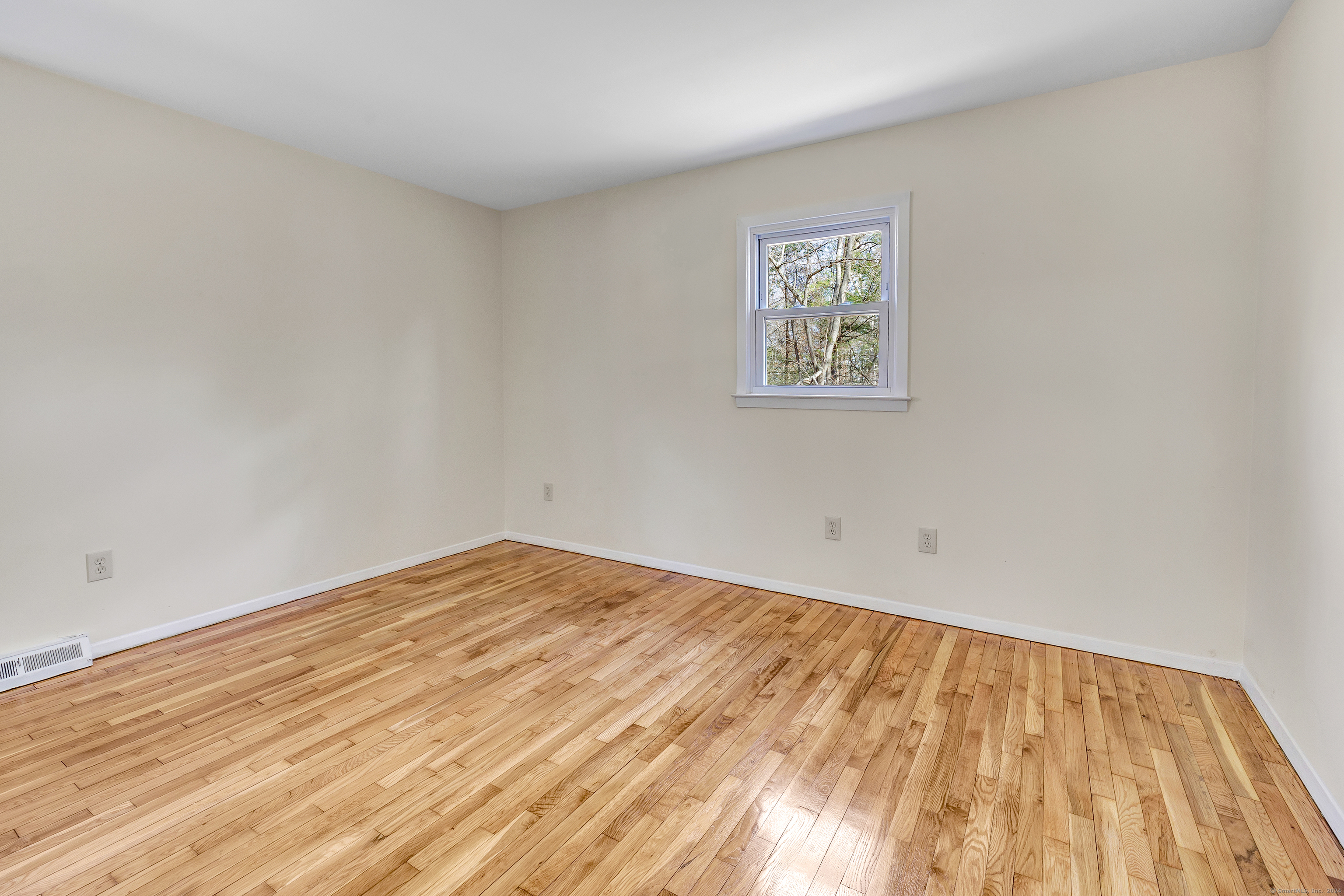 12 Blue Spruce Drive Newtown CT 06470