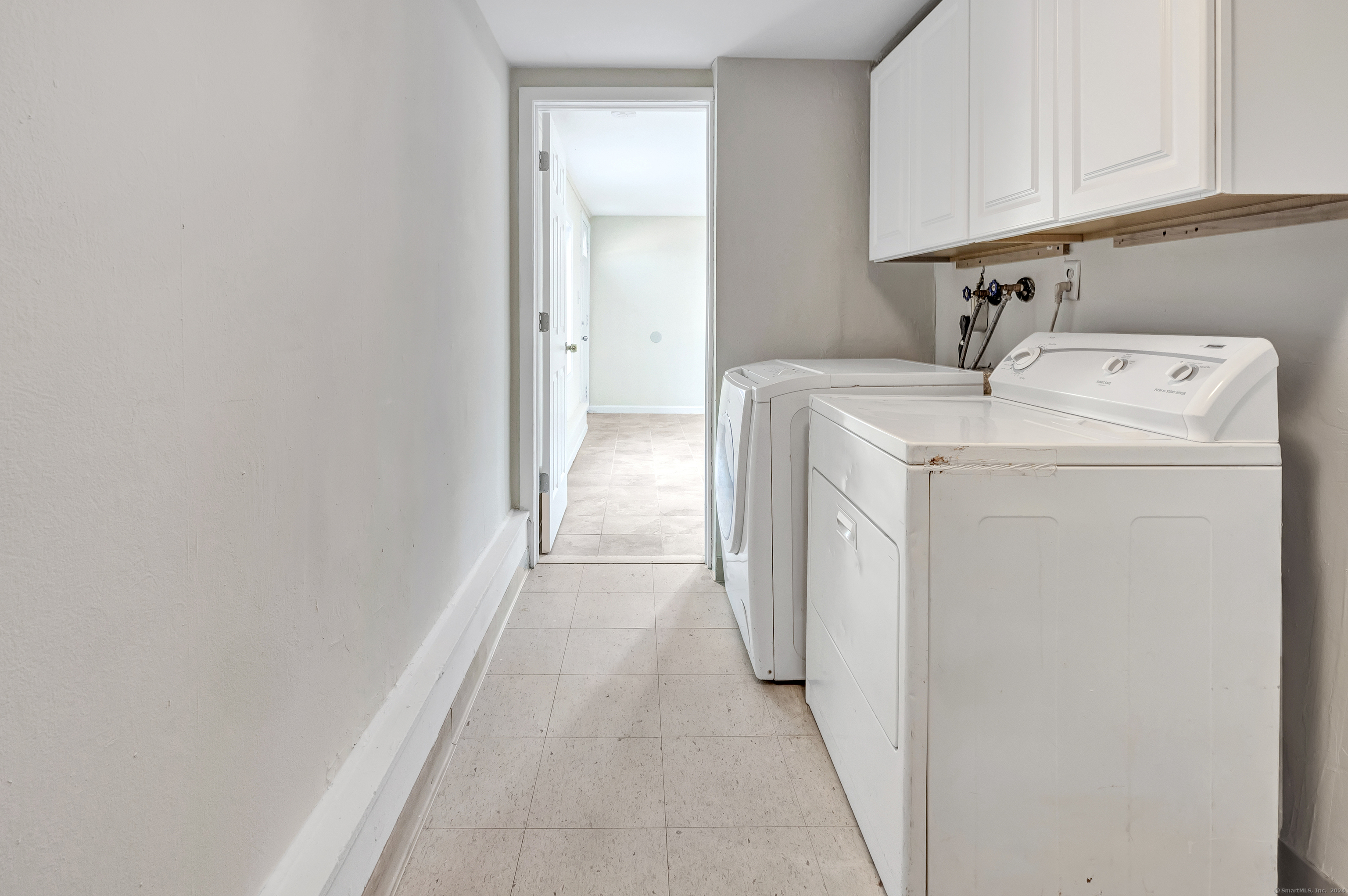 12 Blue Spruce Drive Newtown CT 06470
