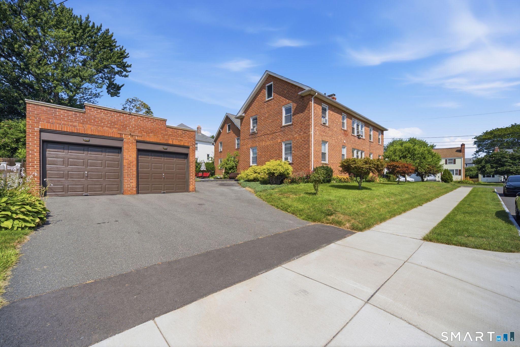 99 Thomas Street West Hartford CT 06119