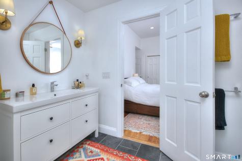 10 Tiffany Lane Weston CT 06883