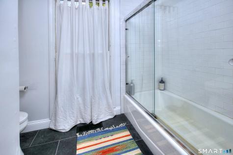 10 Tiffany Lane Weston CT 06883